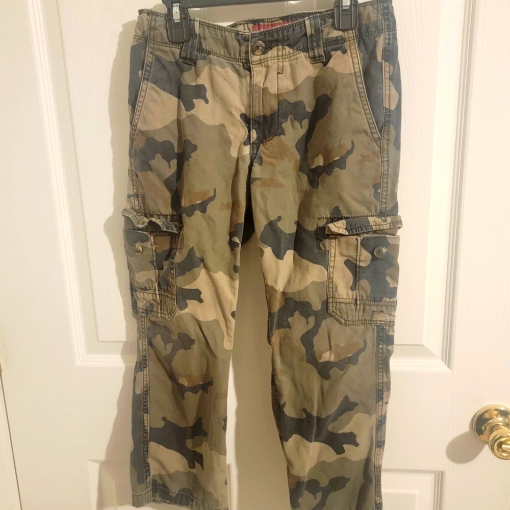 Boys Camo Cargo Pants Size 8 Husky adjustable waist